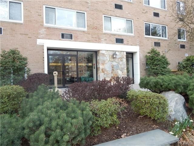 Building Photo - 412 Benedict Ave