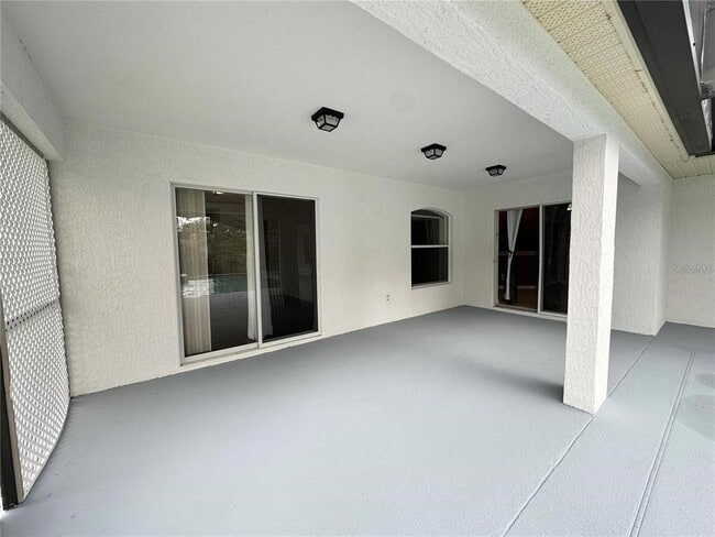 Building Photo - 16016 Blossom Hill Loop