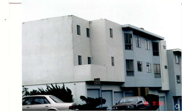 Building Photo - 22 Gardenside Dr