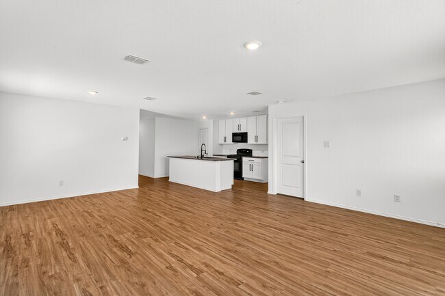 Building Photo - 1033 Sourgum St