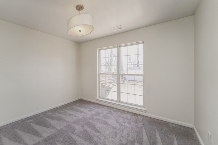 Building Photo - 1441 Rumstone Ln