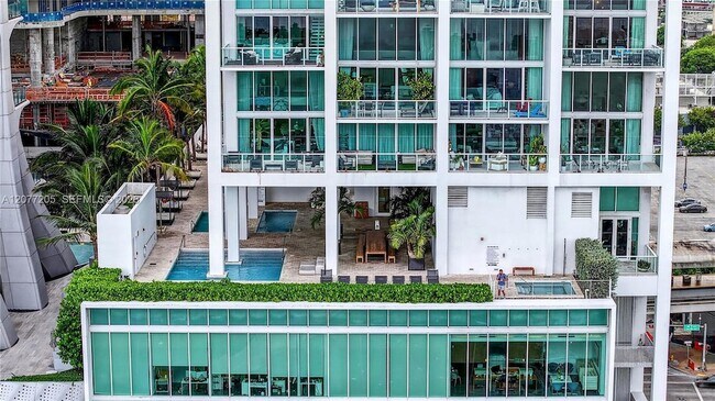 Building Photo - 1040 Biscayne Blvd