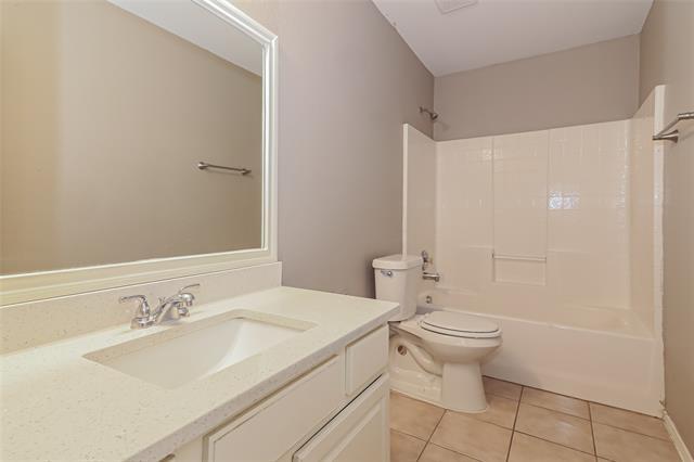 Building Photo - 5728 Bedrock Dr