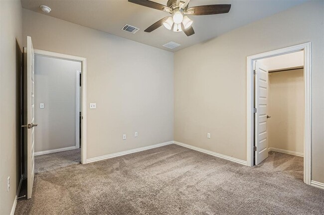 Building Photo - 8800 Sikes Way