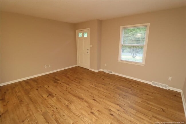 Building Photo - 6116 Deerwood Pl