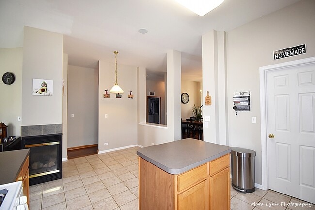 Building Photo - 2402 Wilton Ln