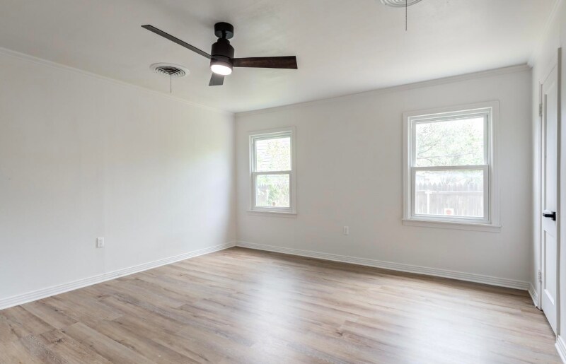 Building Photo - 2609 41st St