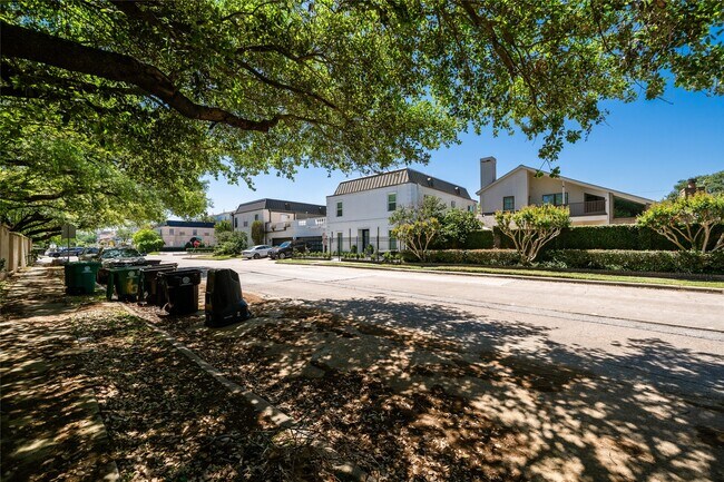 Building Photo - 5918 San Felipe St