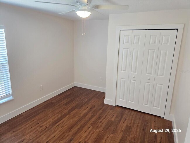Building Photo - 834 Amidon St