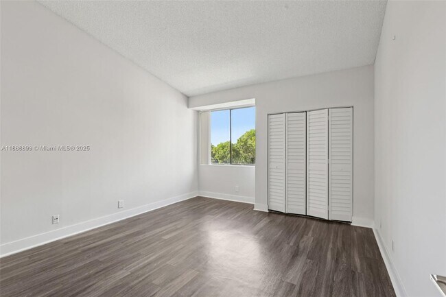 Building Photo - 4303 W Atlantic Blvd