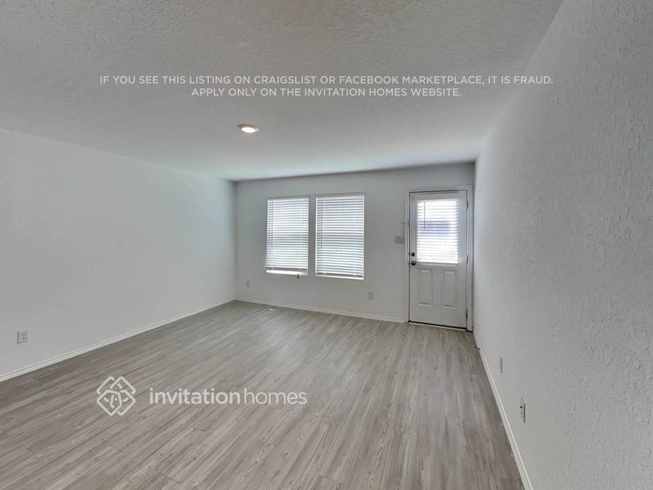 Building Photo - 116 Hollywood Dr