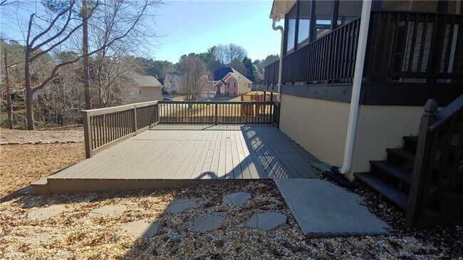 Building Photo - 4948 Pippin Dr NW