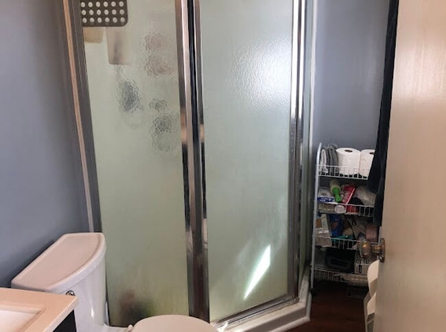 Building Photo - Single-Family Home in Greenbush Neighborhood!