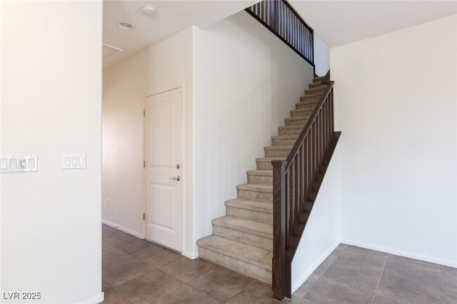Building Photo - 1164 Campassole Ct