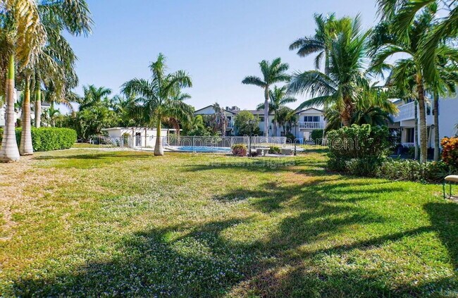 Building Photo - 3706 Broadway