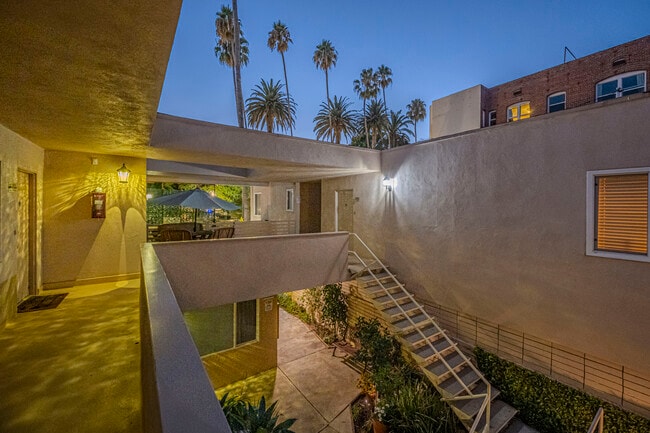 Floorplan - Newly Renovated - The Copa Apartments