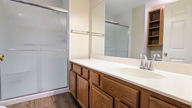 Building Photo - 1628 Columbia Cir