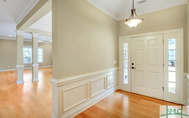 Building Photo - 1802 Woodside Ridge