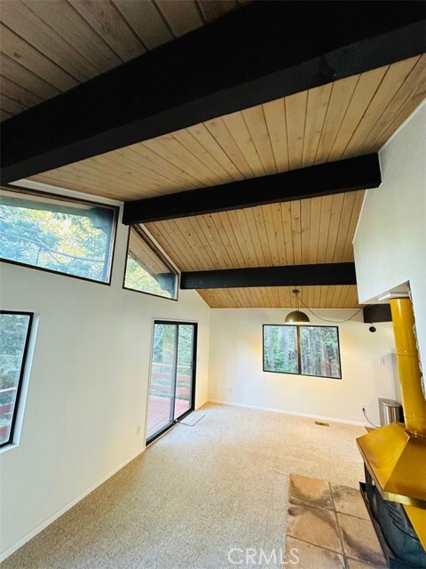 Building Photo - 26227 Lake Forest Dr
