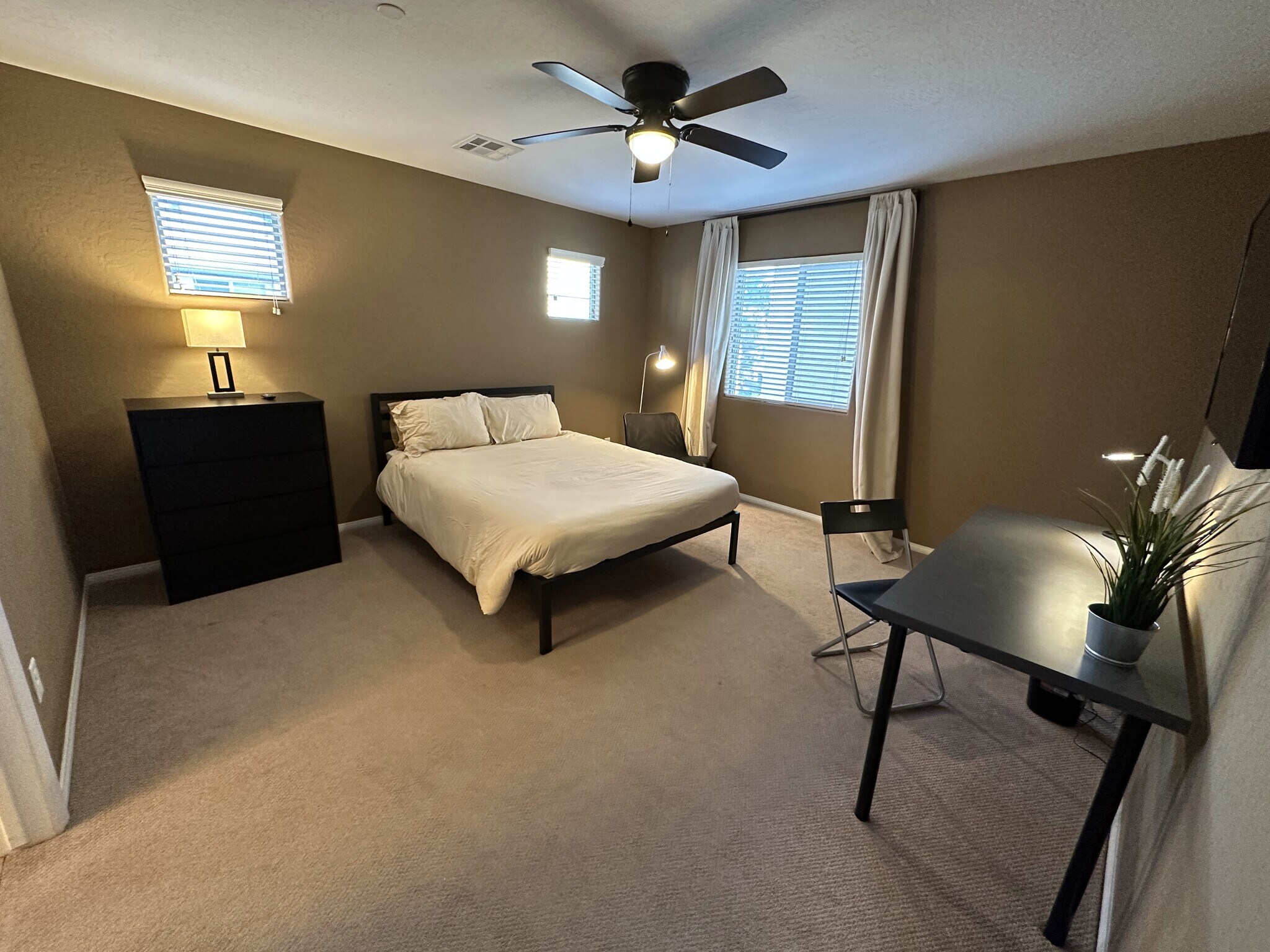 Building Photo - 7605 Finishing Touch Court