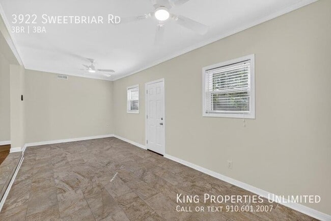 Building Photo - 3922 Sweetbriar Rd