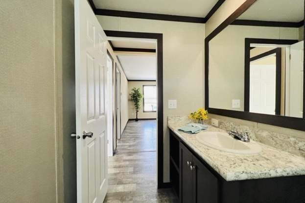 Building Photo - 833 CIMARRON-