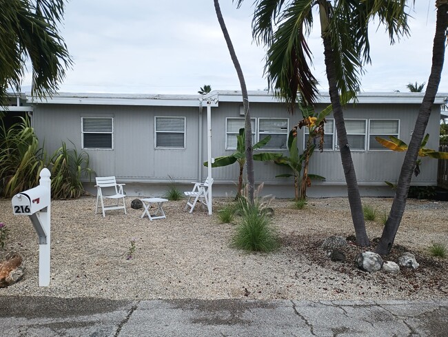 Building Photo - 216 Humpty Dumpty Dr