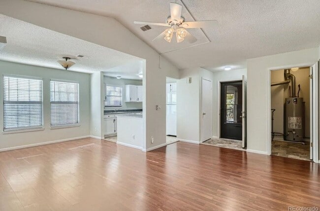 Building Photo - Wonderful Condo In Desirable Lakewood Comm...