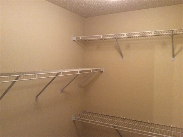 Building Photo - 726 Cheswick Ave