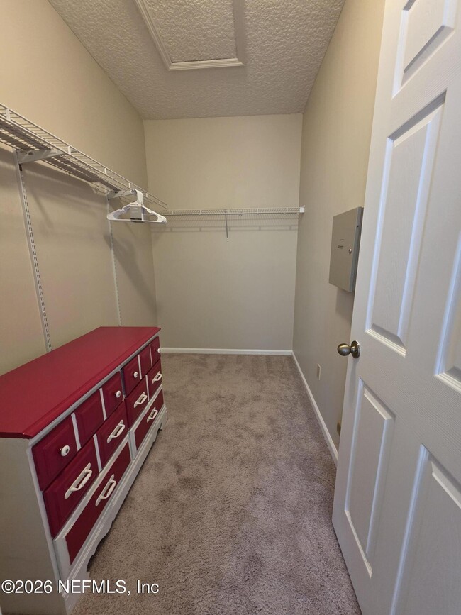 Building Photo - 1908 Tuscan Oaks Ct