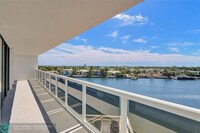 Building Photo - 20515 E Country Club Dr