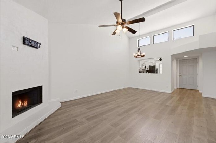 Livingroom - 5142 E Edgemont Ave
