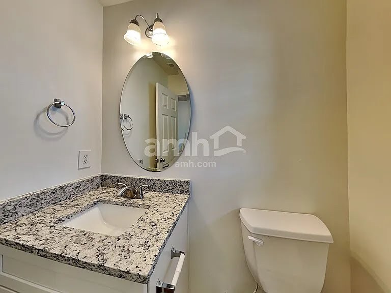Building Photo - 1129 Rutledge Landing Dr