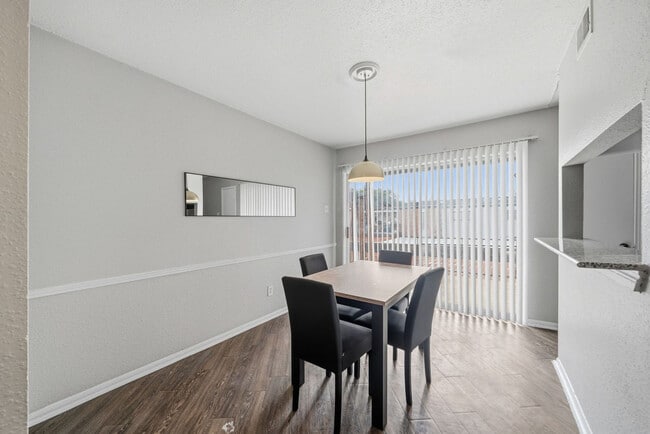 Building Photo - 2235 Winrock Blvd