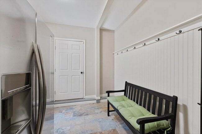 Building Photo - 41 Sweetleaf Ct