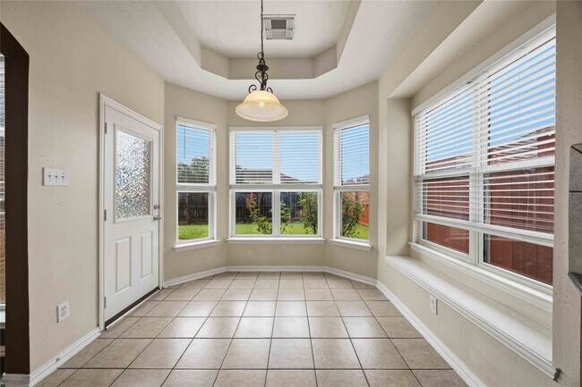 Building Photo - 6642 Redberry Glen Ln