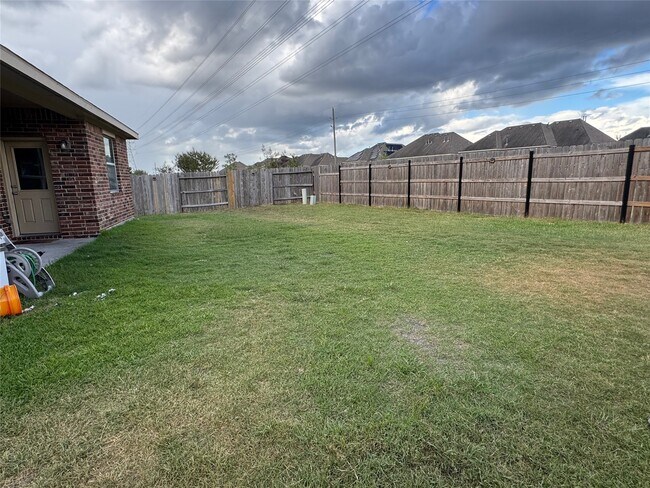 Building Photo - 3363 Elk Ridge Ln