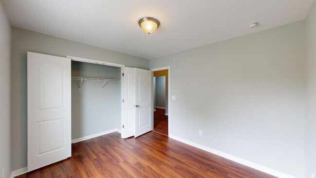 Building Photo - 10612 Kempsford Dr