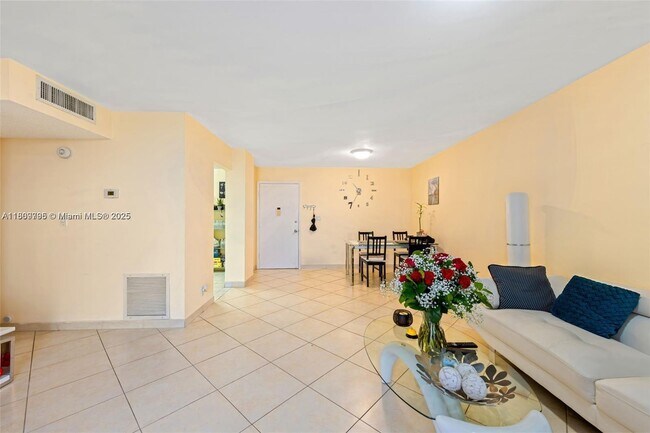Building Photo - 3161 S Ocean Dr