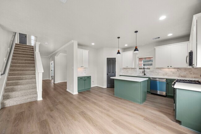 Building Photo - 21531 Indigo Ruth Dr