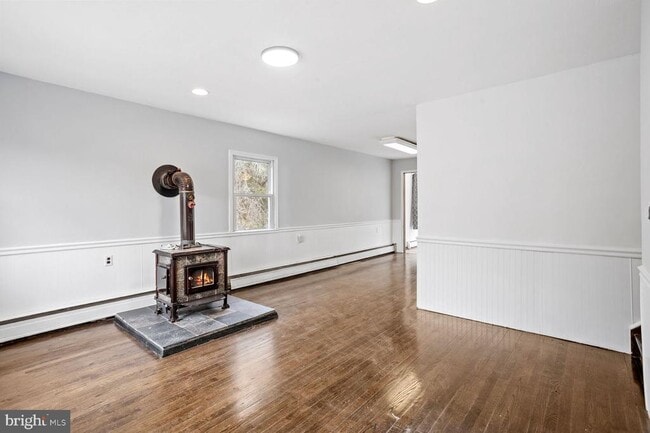 Building Photo - 26 Worrell Rd