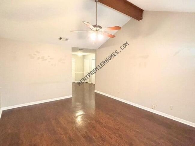 Building Photo - 238 Briarpatch Ln