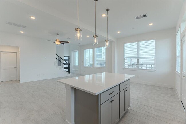 Building Photo - 21238 Black Gap Wildlife Dr