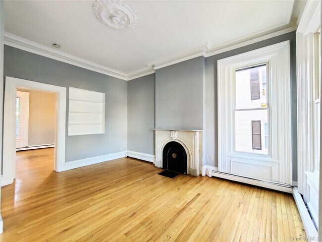 Building Photo - 20 Noxon St