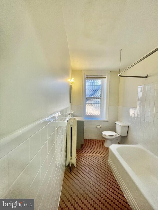 Building Photo - 4915 Wynnefield Ave