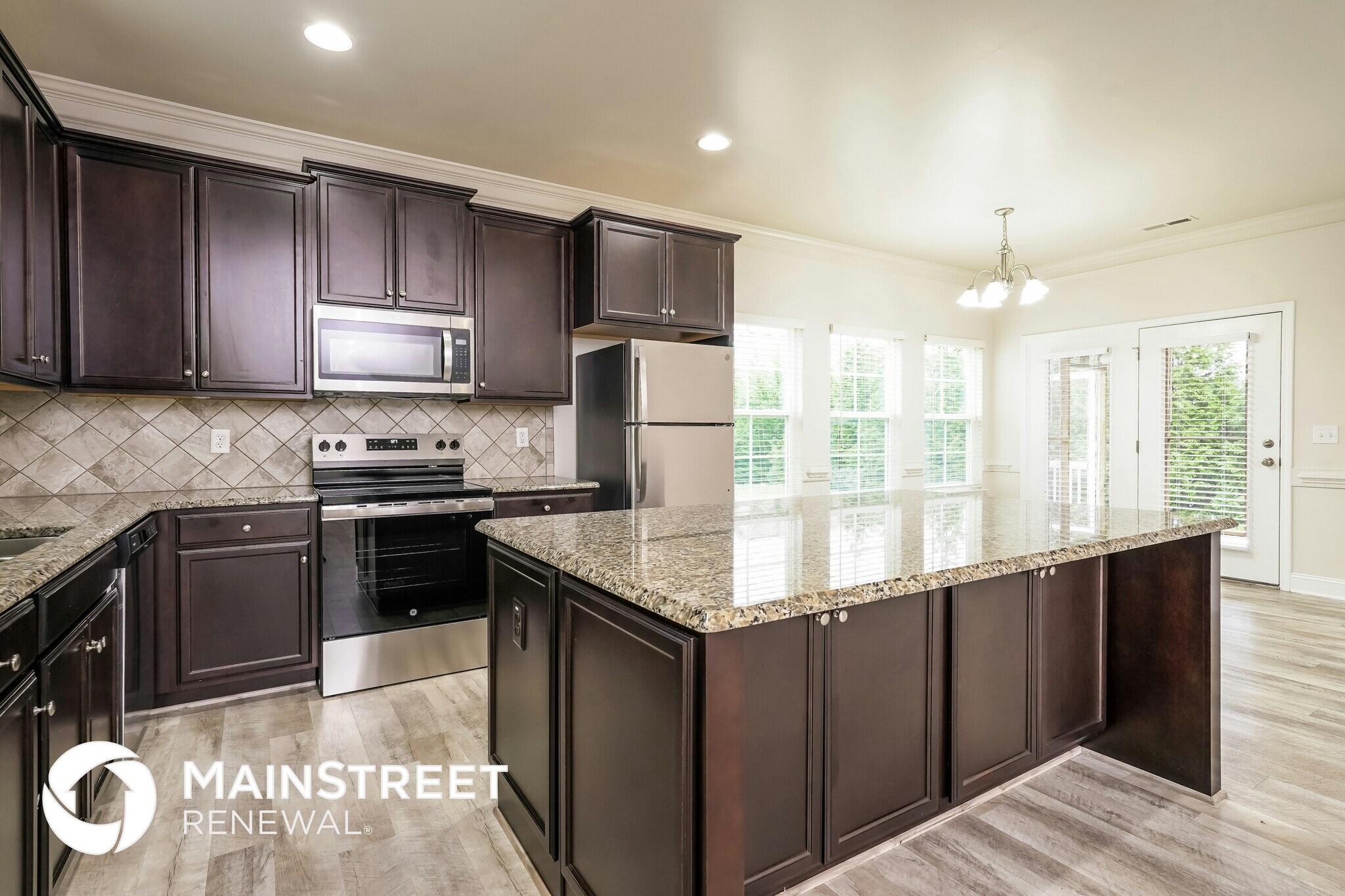 Building Photo - 3175 York Pl Dr NE