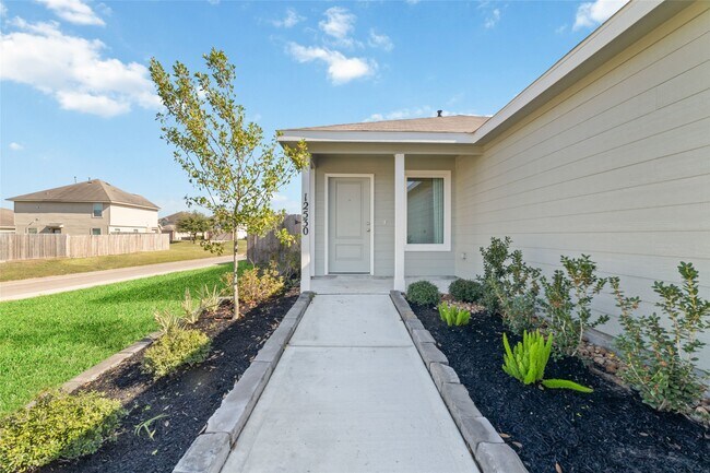 Primary Photo - 12530 Wild Strawberry Rd