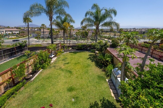 Building Photo - Beautiful Townhome in Chula Vista zz