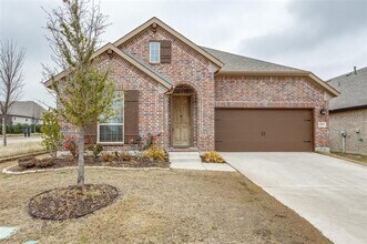 Building Photo - 1600 Bird Cherry Ln