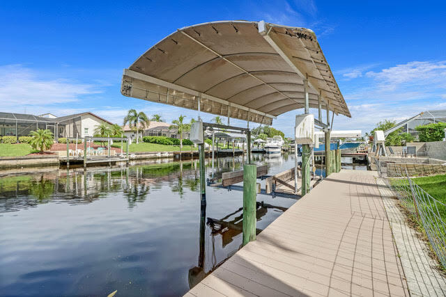 Building Photo - 3522 SE 17th Ave